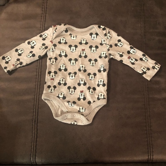 Mickey Mouse Overalls and Onesie 6-9 Months - Picture 5 of 7